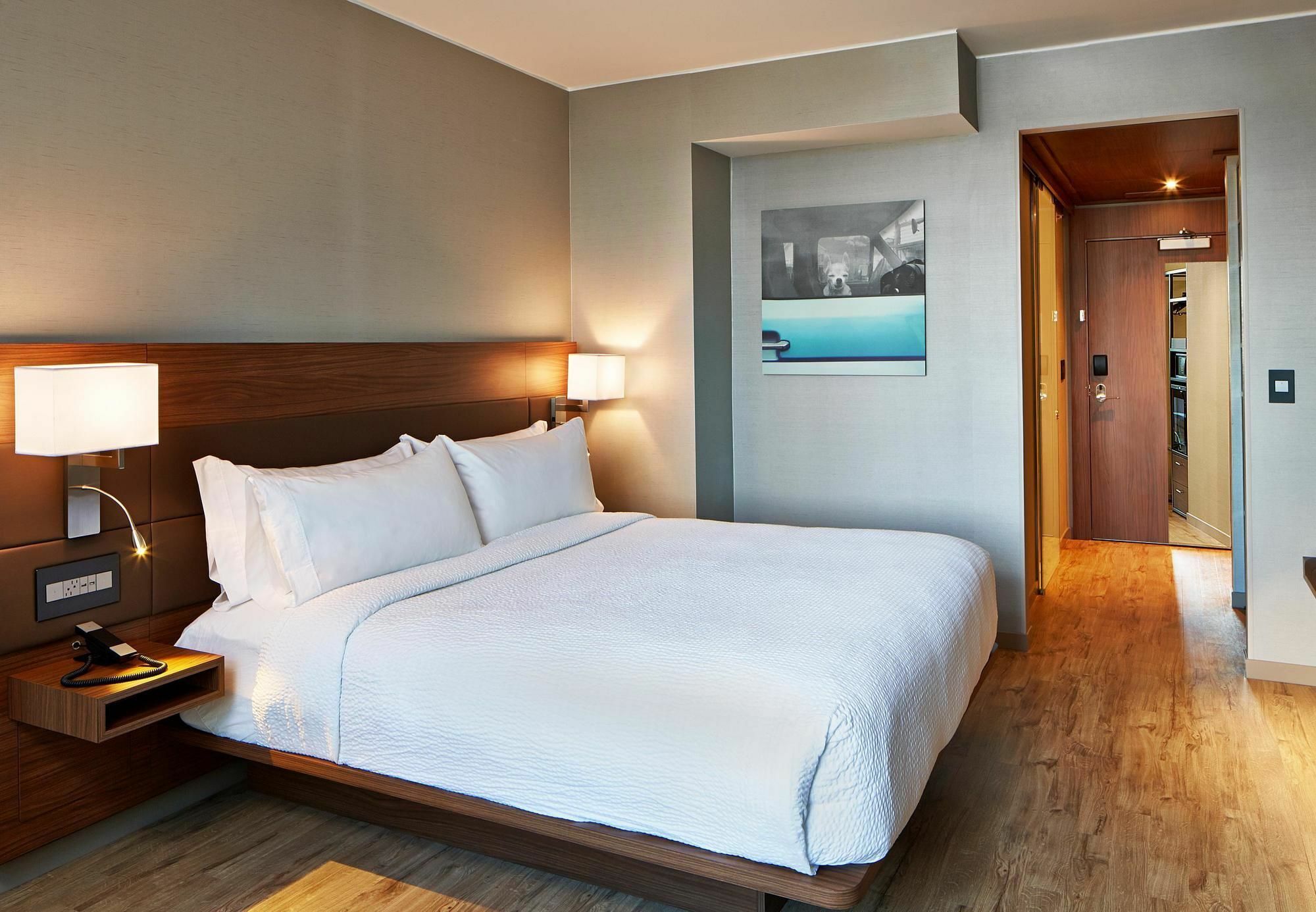 เอซี โฮเต็ล บาย แมริออท พอร์ตแลนด์ ดาวน์ทาวน์ ออริกอน Hotel ภายนอก รูปภาพ